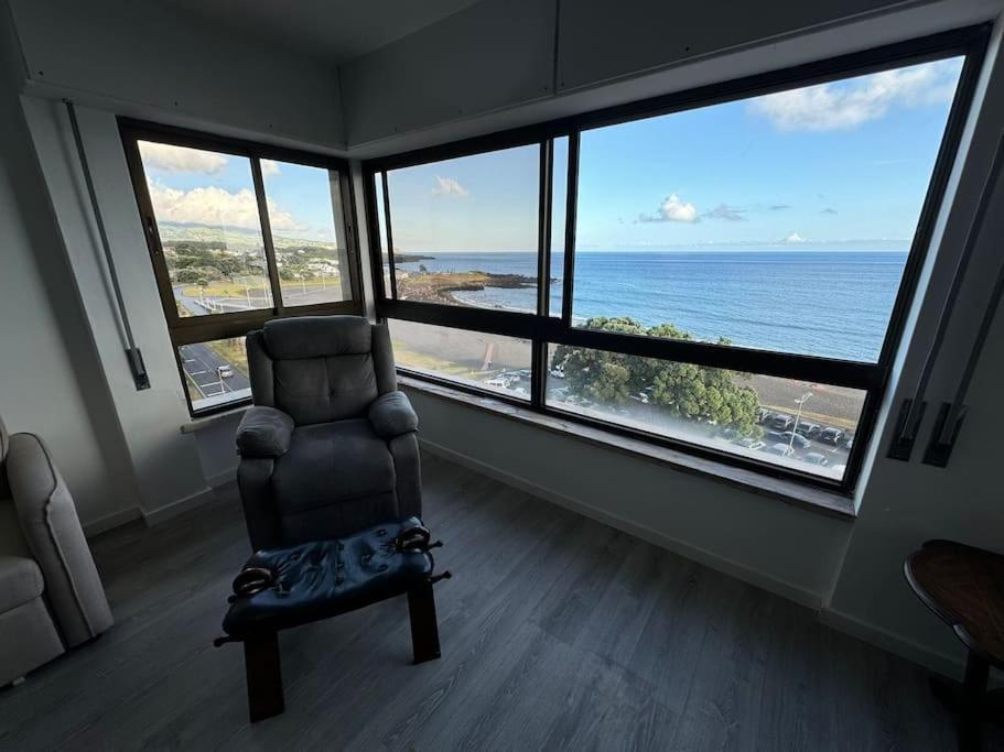 Beachfront Amazing Location - 19Th Hole ポンタ・デルガダ エクステリア 写真